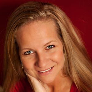 Meet your Posher, Raye